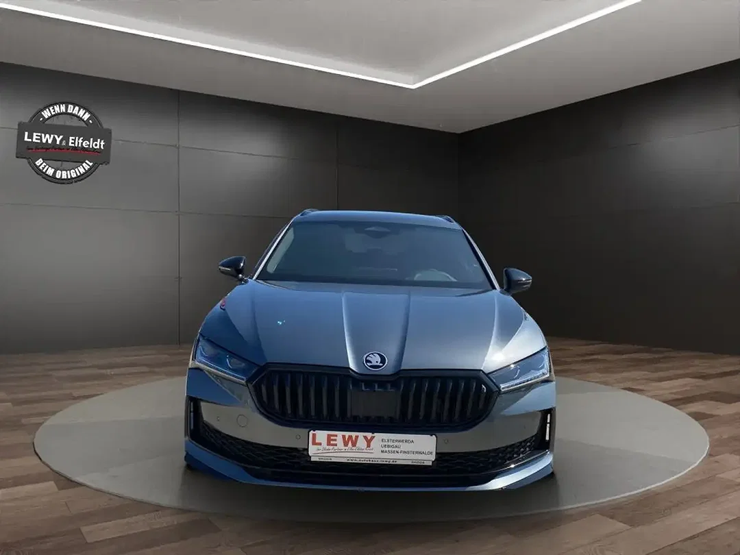 Skoda Superb - Afbeelding 1