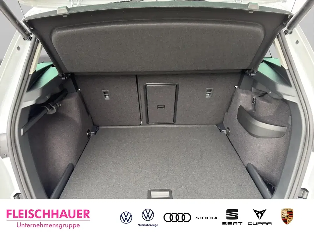 Skoda Karoq - Thumbnail 13