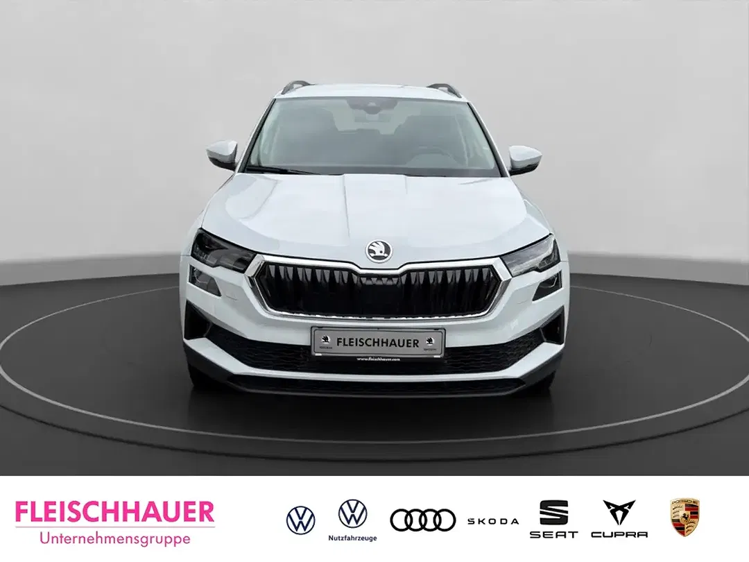 Skoda Karoq - Thumbnail 2