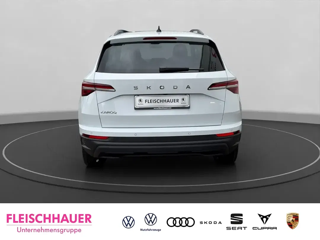 Skoda Karoq - Thumbnail 4