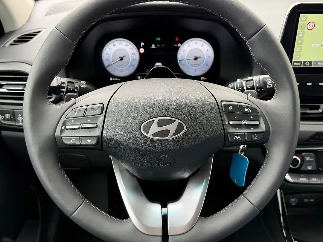 Hyundai i30 - Thumbnail 11