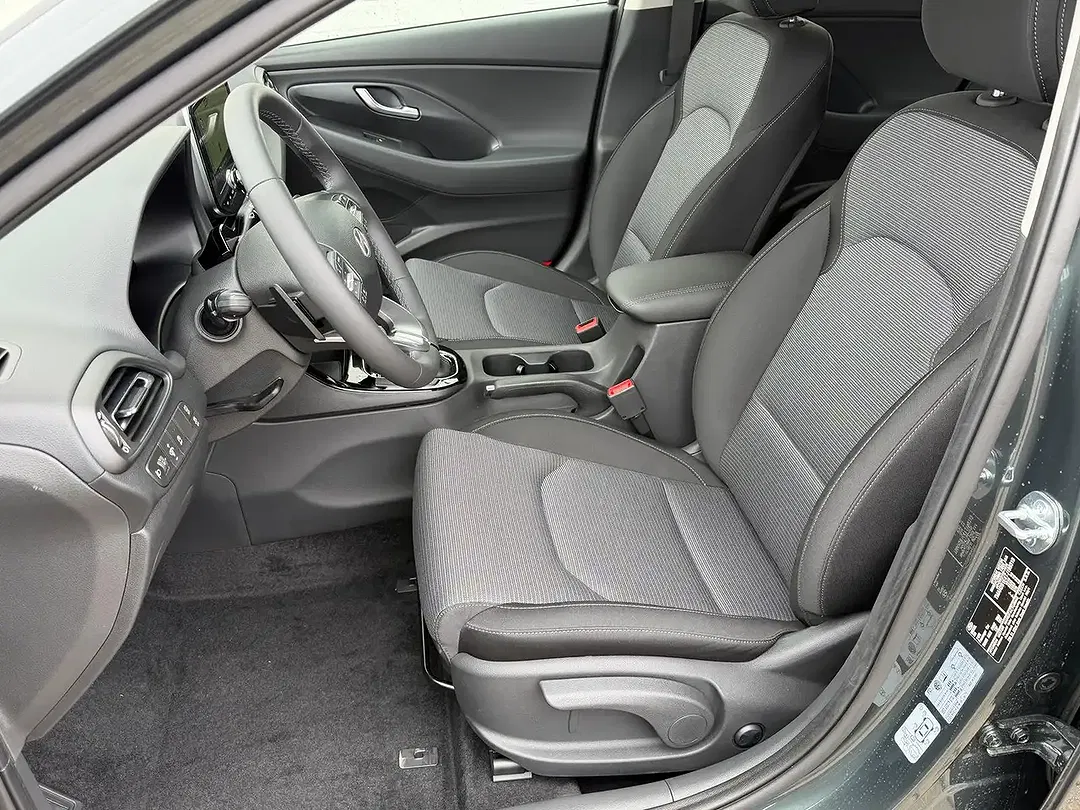 Hyundai i30 - Thumbnail 9