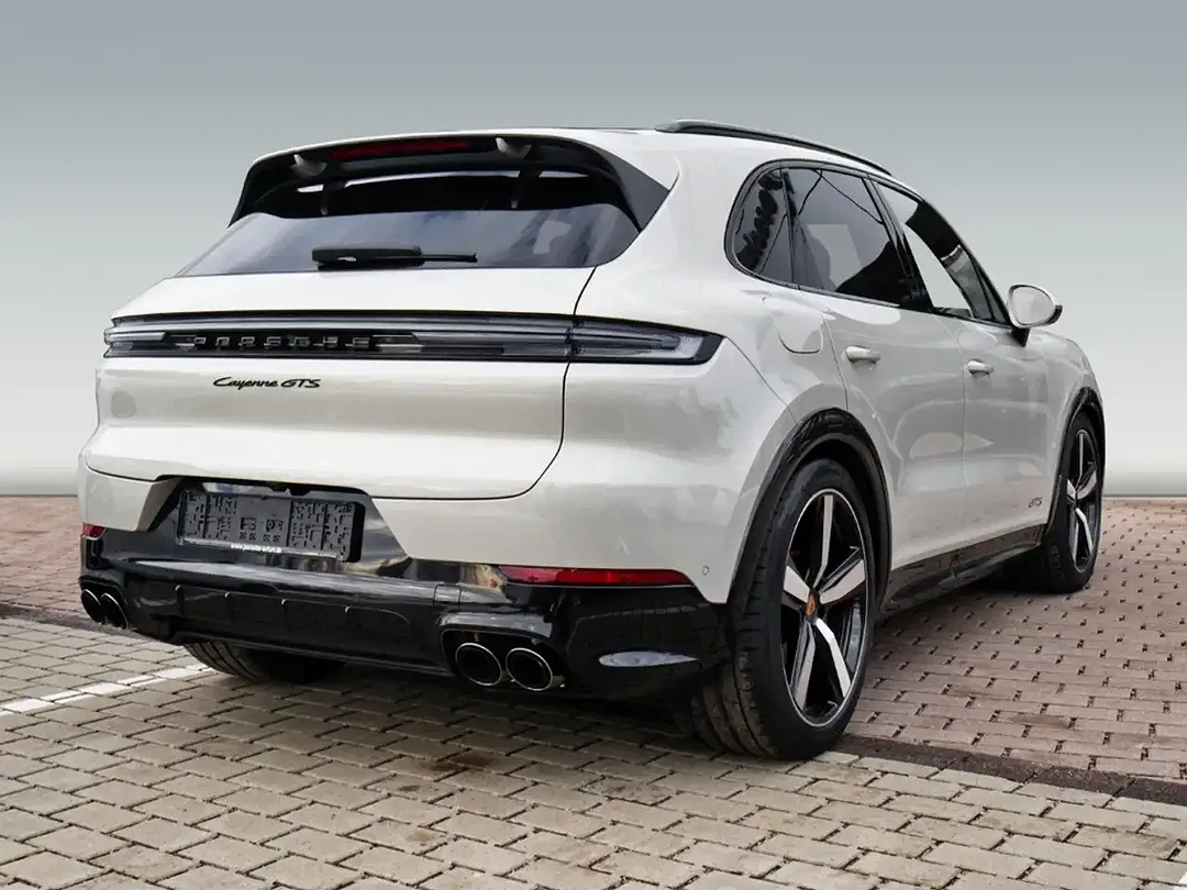 Porsche Cayenne - Thumbnail 6