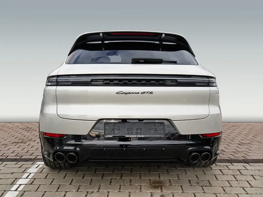 Porsche Cayenne - Thumbnail 9