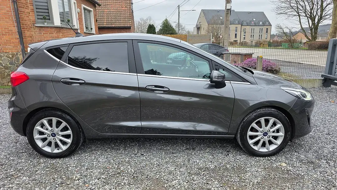 Ford Fiesta - Thumbnail 7
