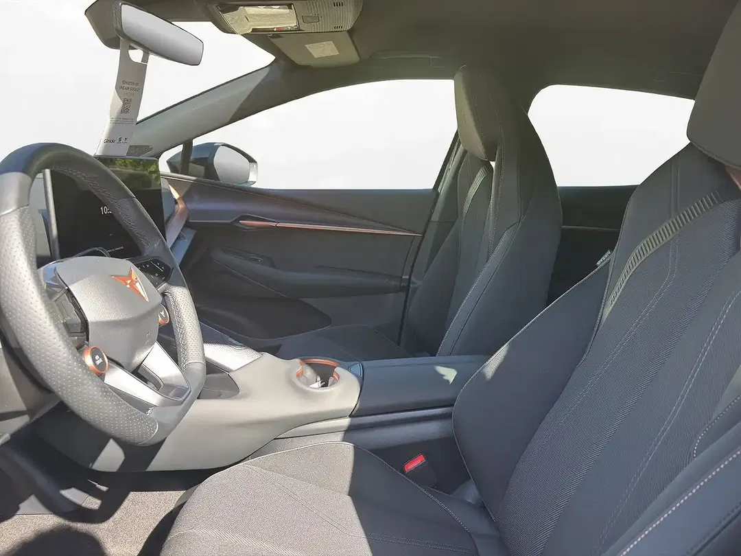 CUPRA Tavascan - Thumbnail 15
