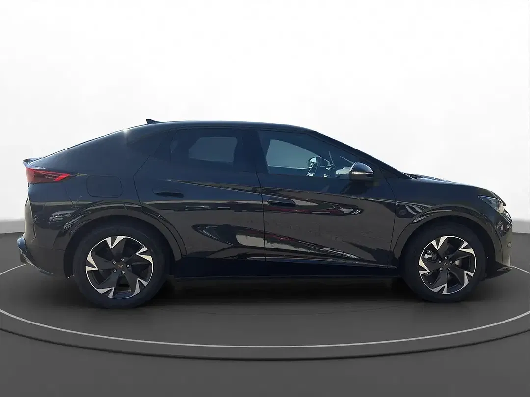CUPRA Tavascan - Thumbnail 5