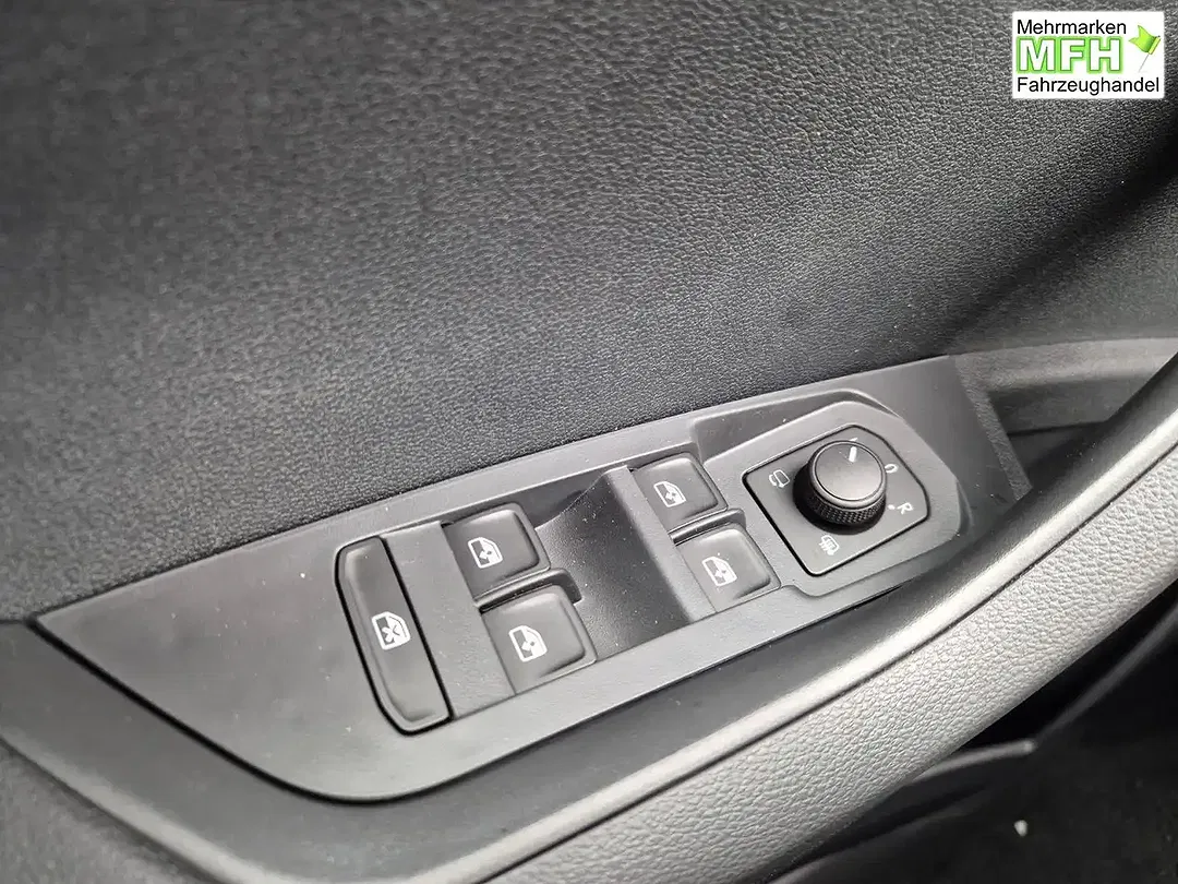 Skoda Karoq - Thumbnail 15