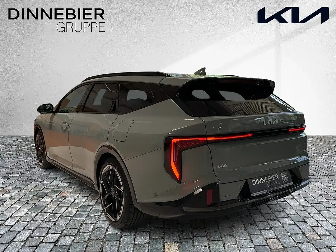 Kia K4 - Thumbnail 2