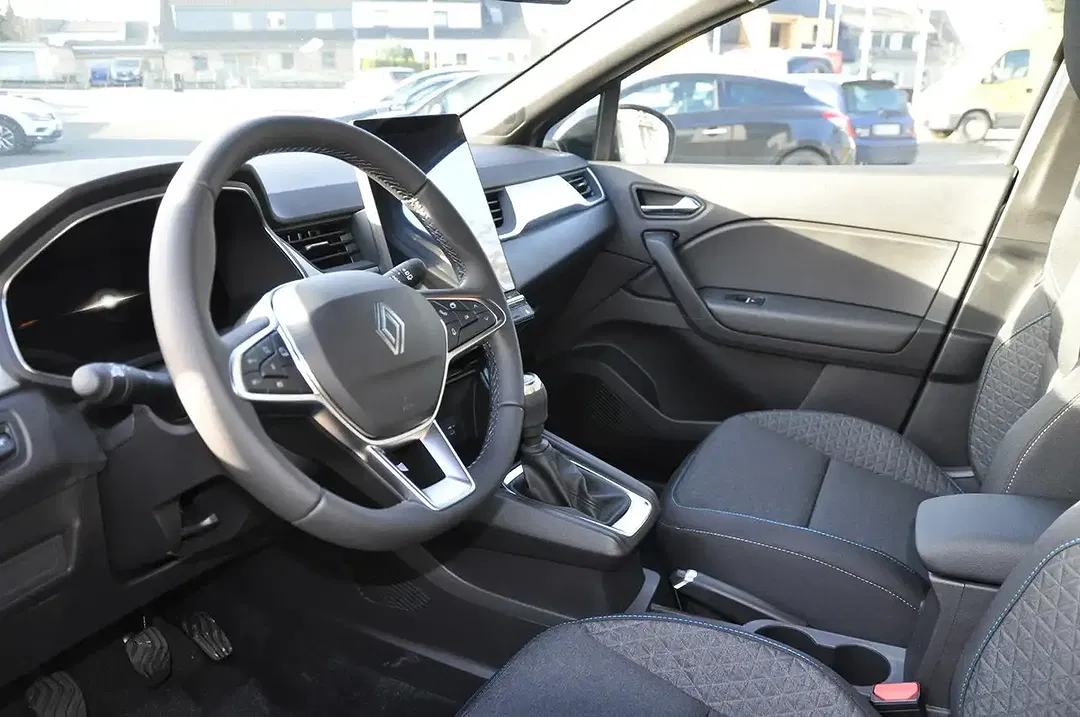 Renault Captur - Thumbnail 10