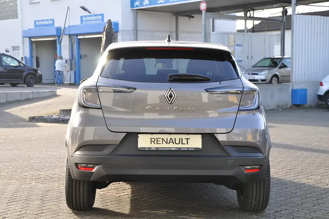 Renault Captur - Thumbnail 7