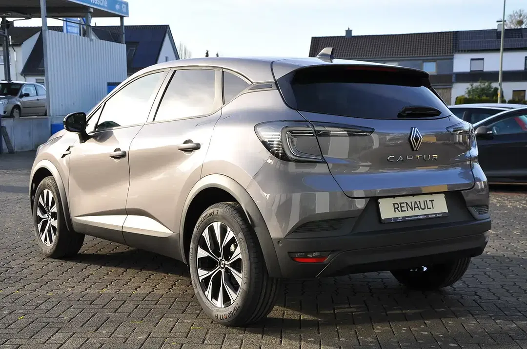 Renault Captur - Thumbnail 8