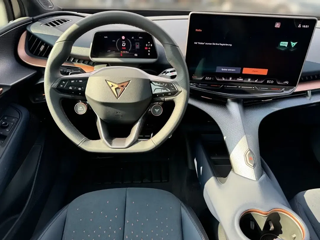 CUPRA Tavascan - Thumbnail 14