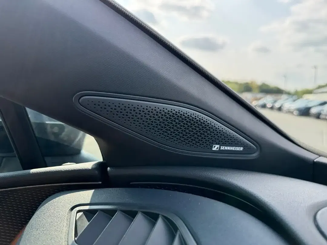CUPRA Tavascan - Thumbnail 23