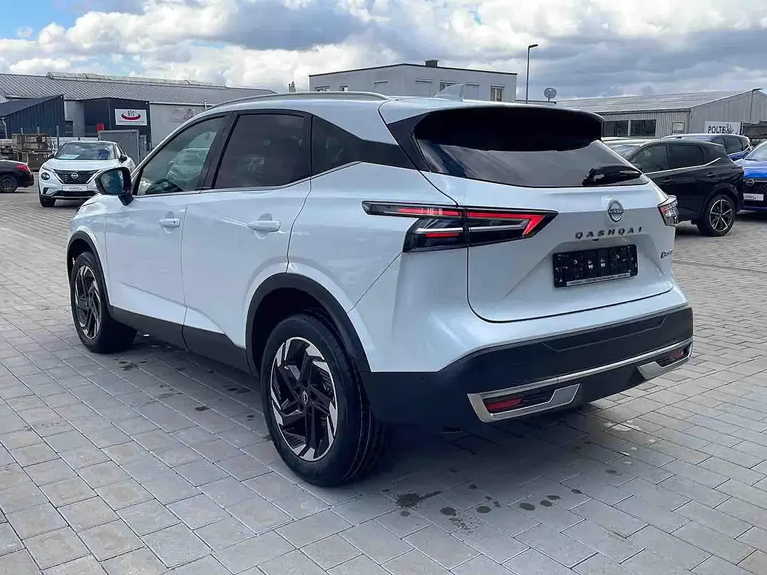 Nissan Qashqai - Thumbnail 8