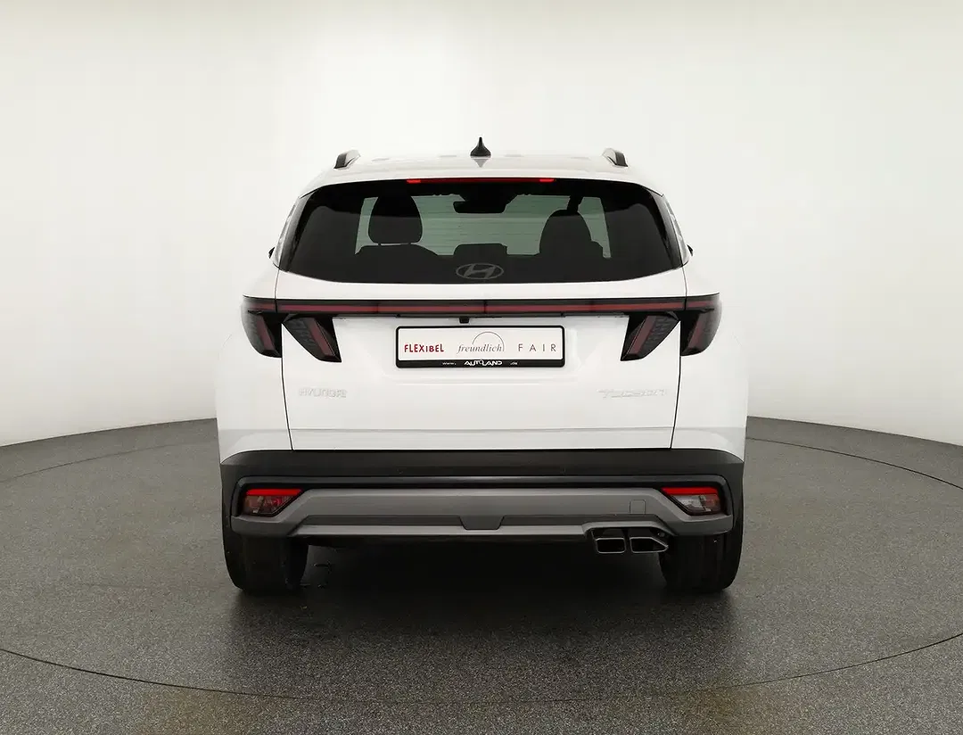 Hyundai TUCSON - Thumbnail 3
