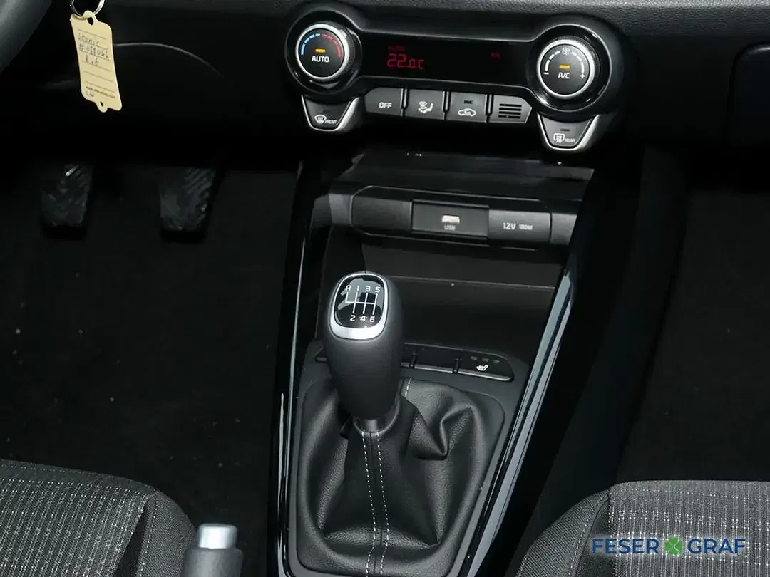 Kia Stonic - Thumbnail 8