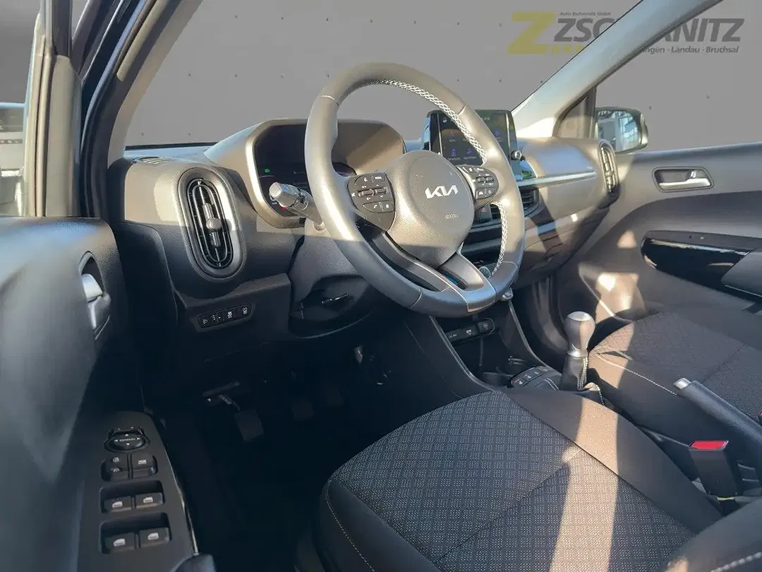 Kia Picanto - Thumbnail 6