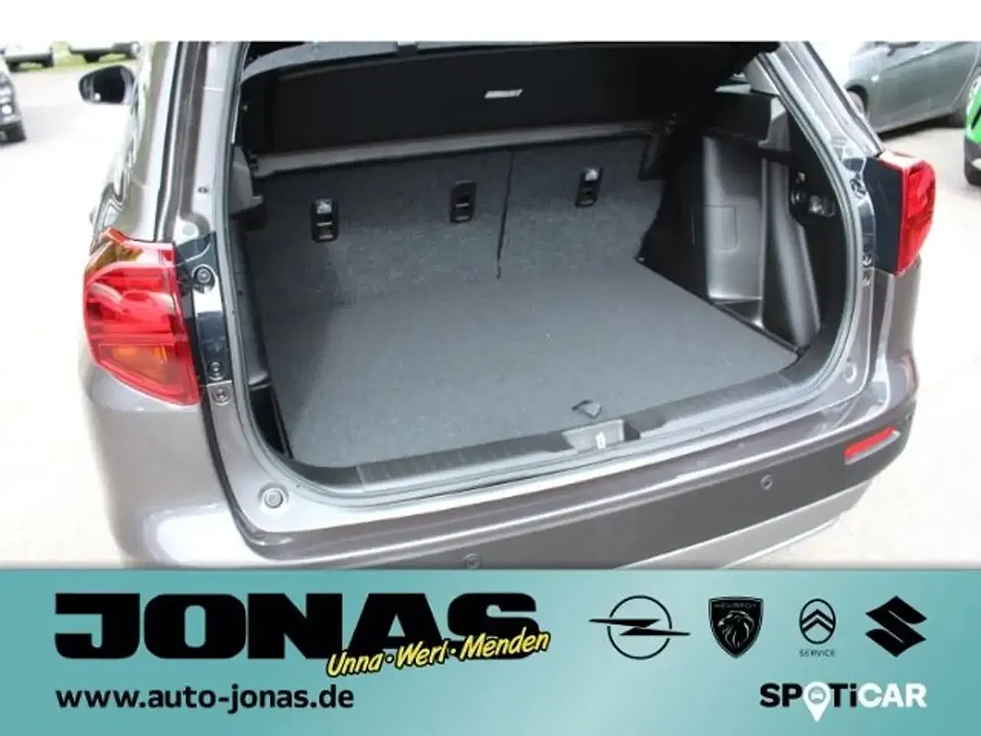 Suzuki Vitara - Thumbnail 8