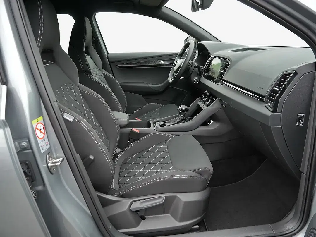 Skoda Karoq - Thumbnail 3