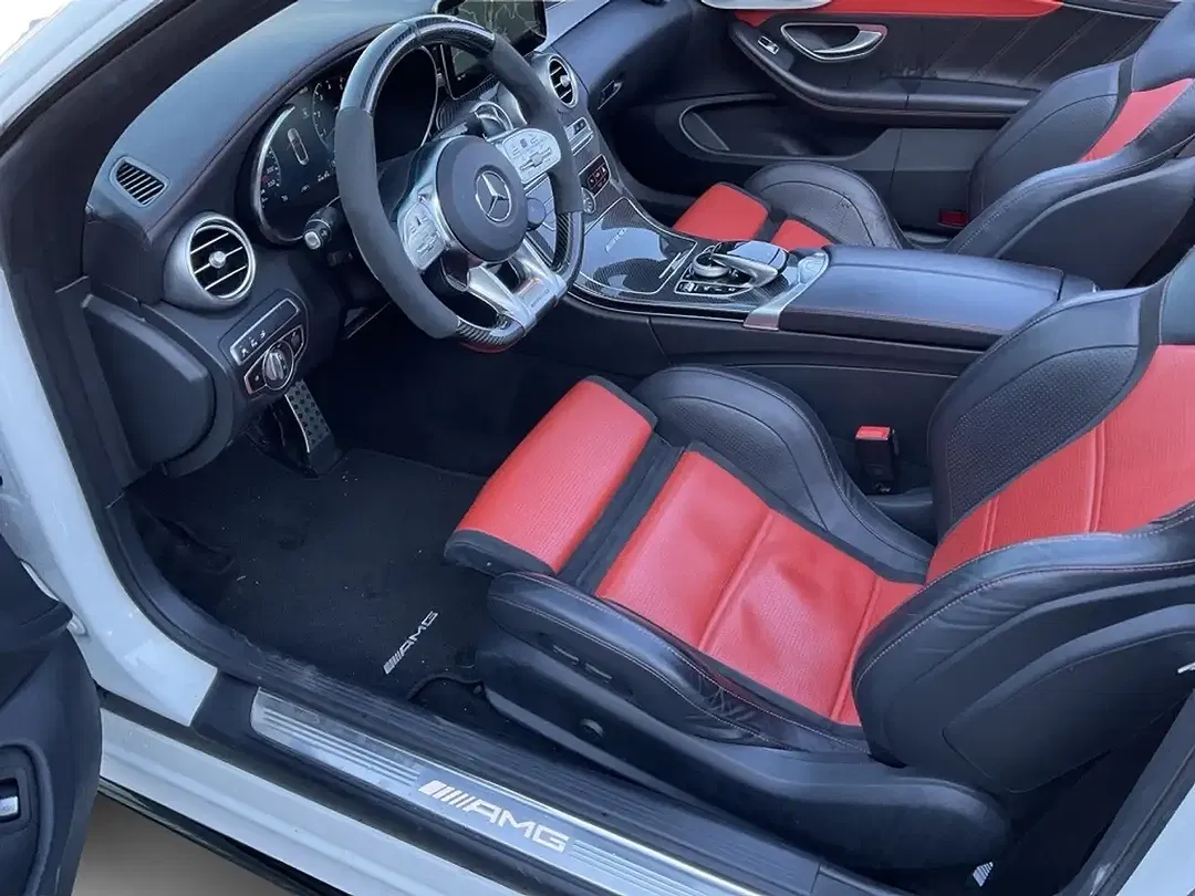 Mercedes-Benz C 63 AMG - Thumbnail 10