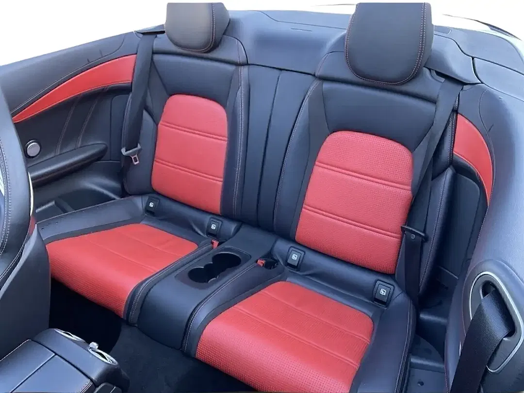 Mercedes-Benz C 63 AMG - Thumbnail 14