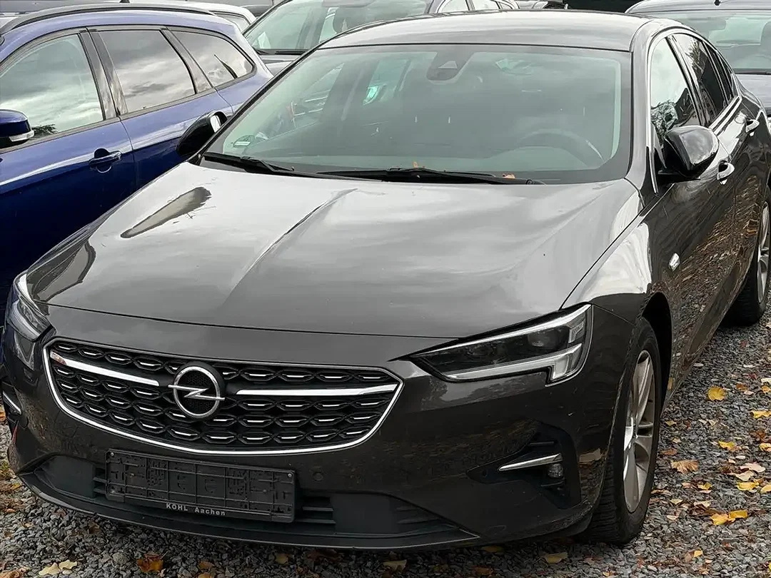 Opel Insignia - Afbeelding 1