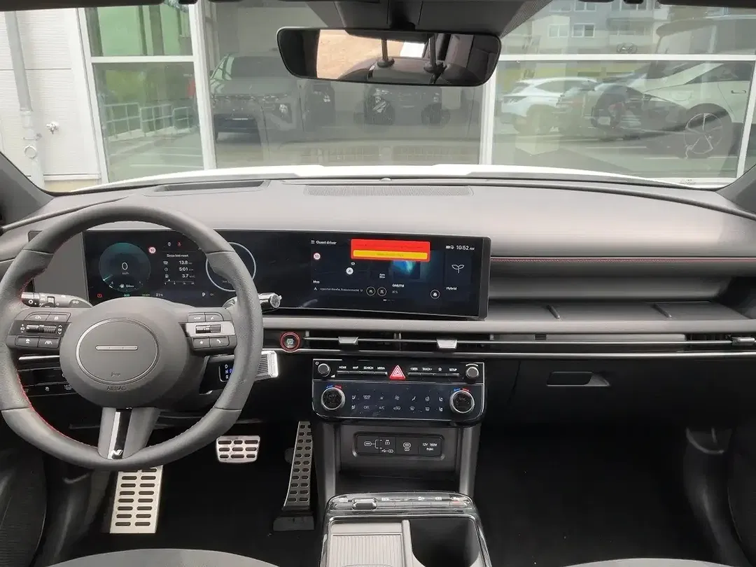 Hyundai TUCSON - Thumbnail 8