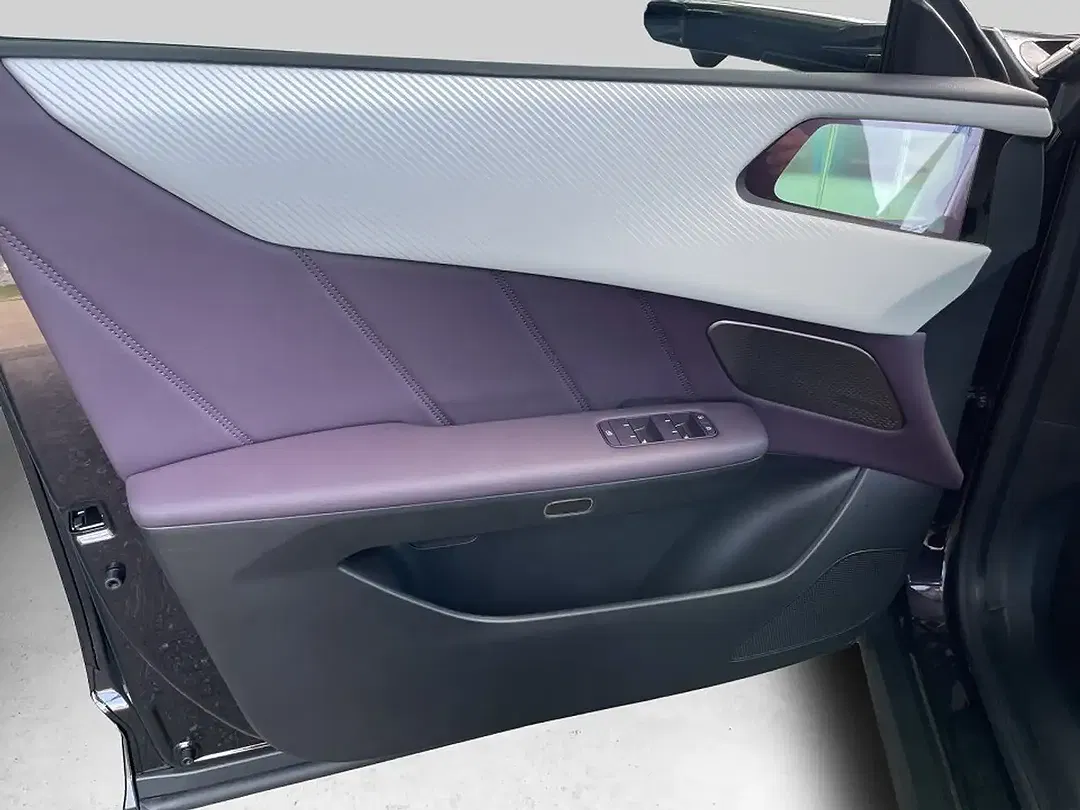 Mazda CX-6e - Thumbnail 11