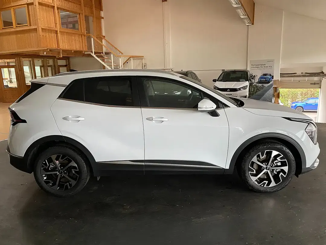 Kia Sportage - Thumbnail 5