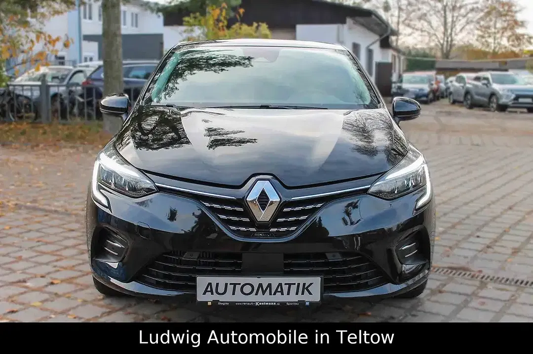 Renault Clio - Thumbnail 2