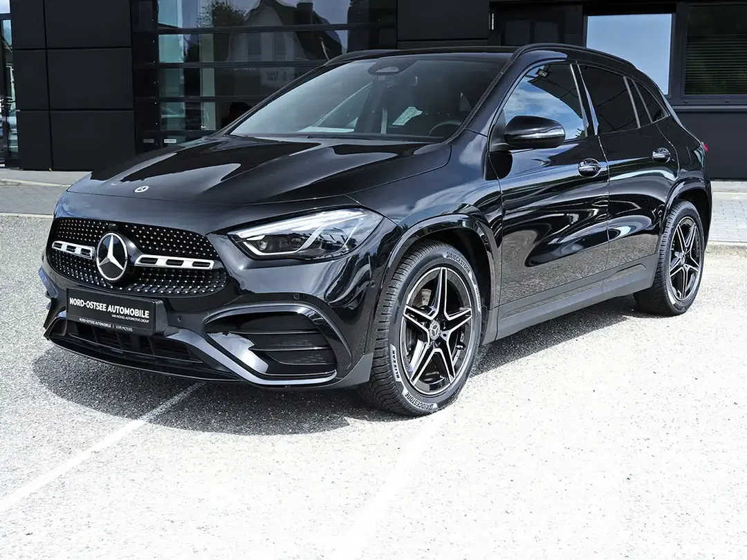 Mercedes-Benz GLA 200 - Thumbnail 8