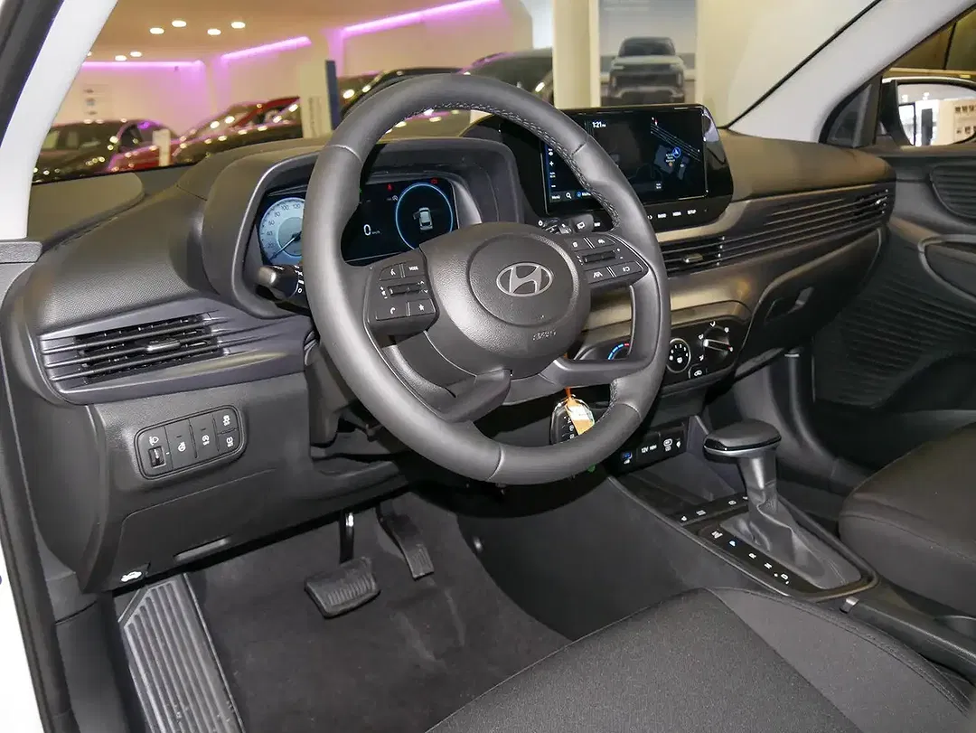 Hyundai i20 - Thumbnail 15
