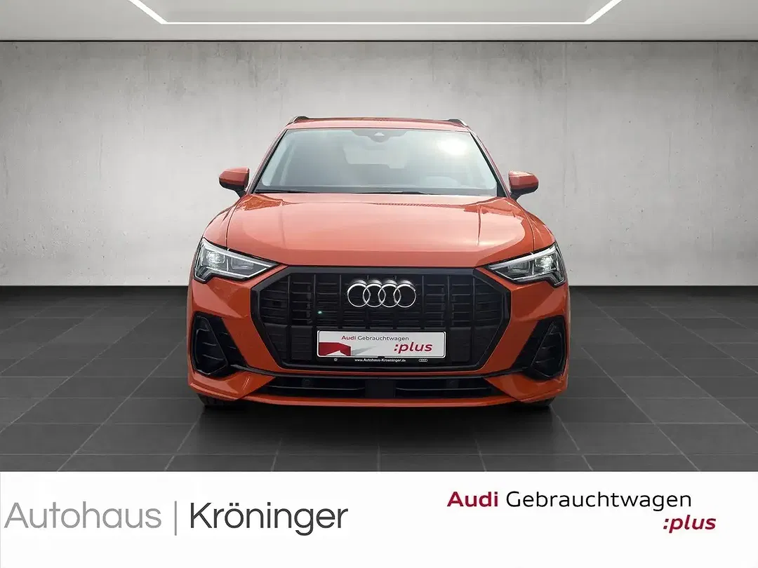 Audi Q3 - Thumbnail 5