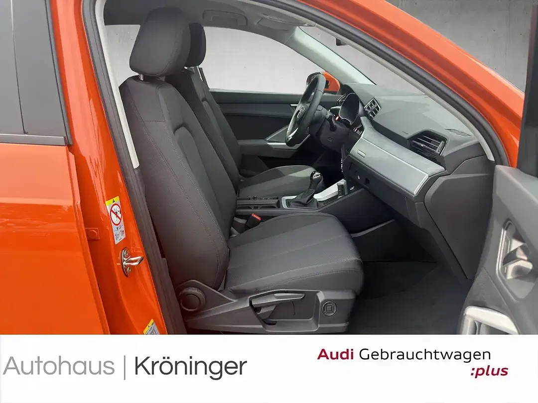 Audi Q3 - Thumbnail 9
