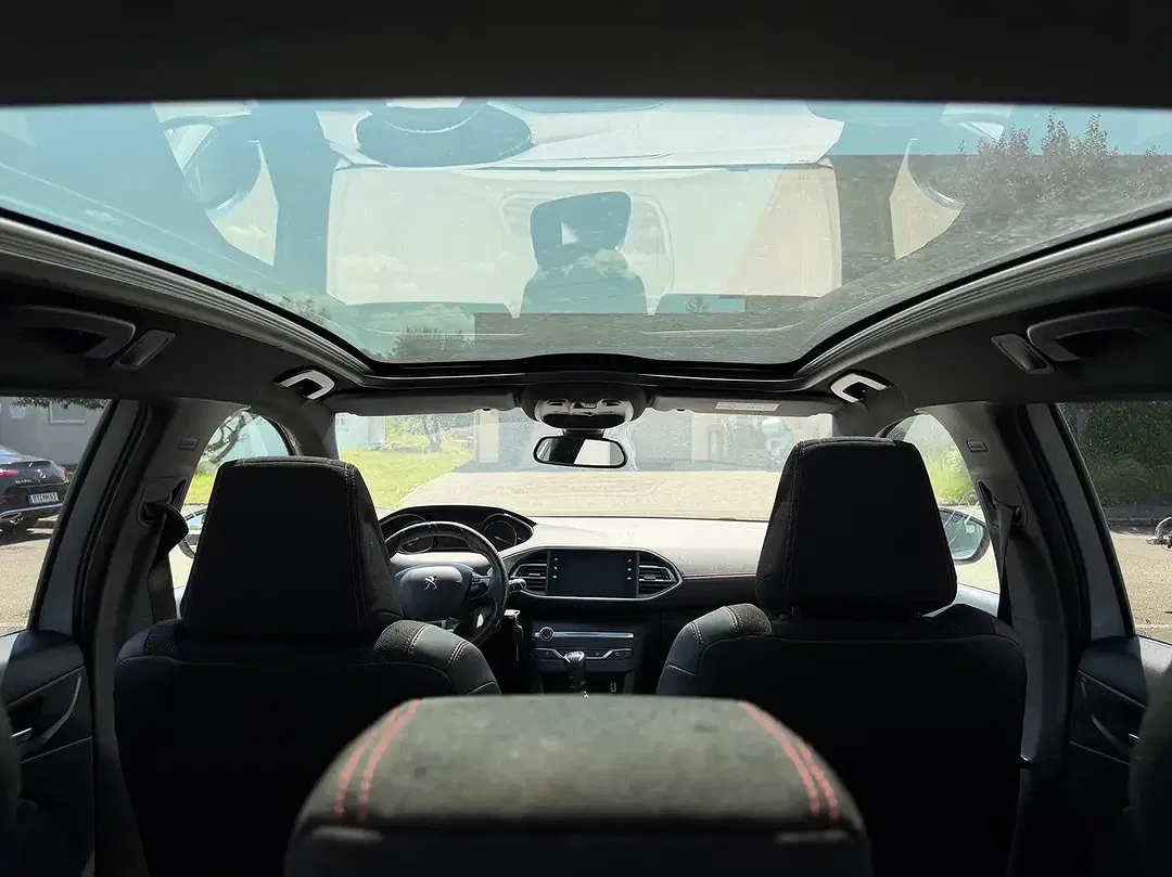 Peugeot 308 - Thumbnail 8