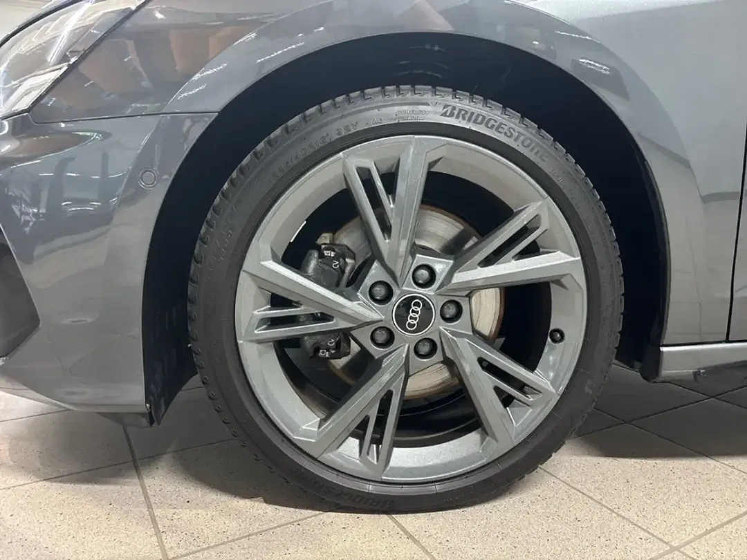 Audi A3 - Thumbnail 4