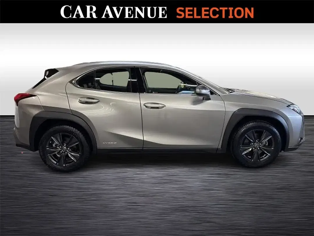 Lexus UX 250h - Thumbnail 4