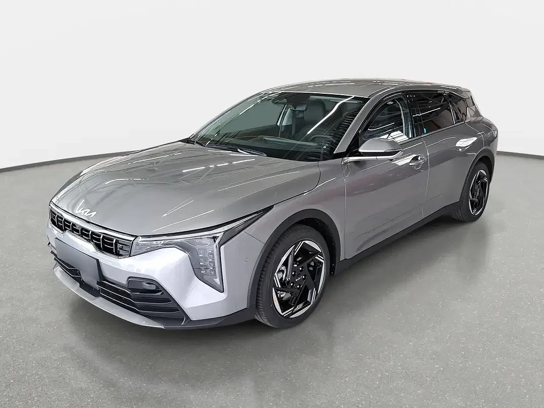 Kia K4 - Thumbnail 1