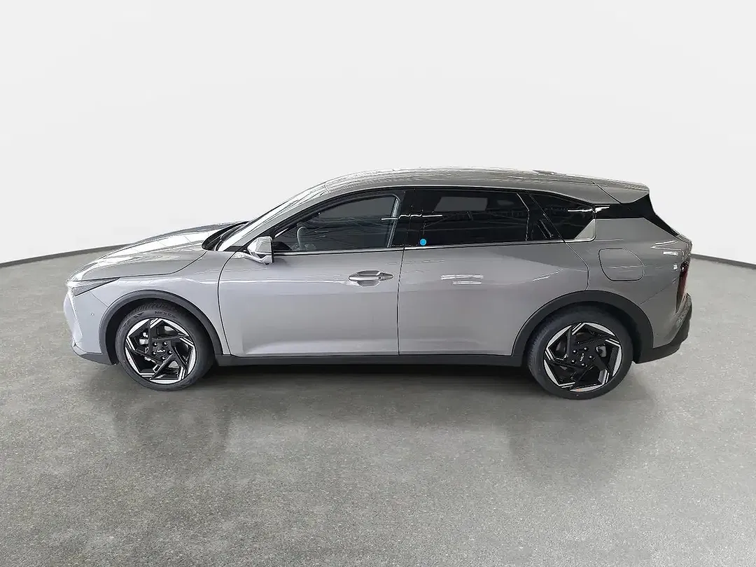 Kia K4 - Thumbnail 5