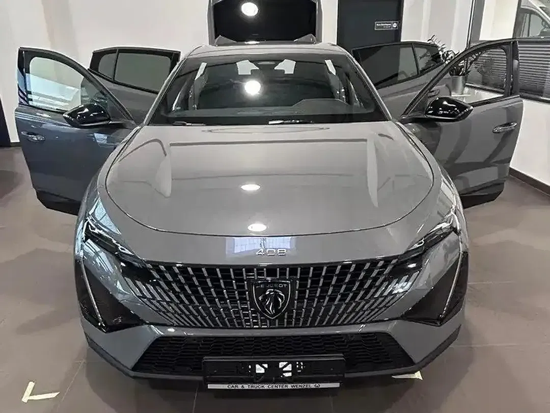 Peugeot 408 - Thumbnail 2