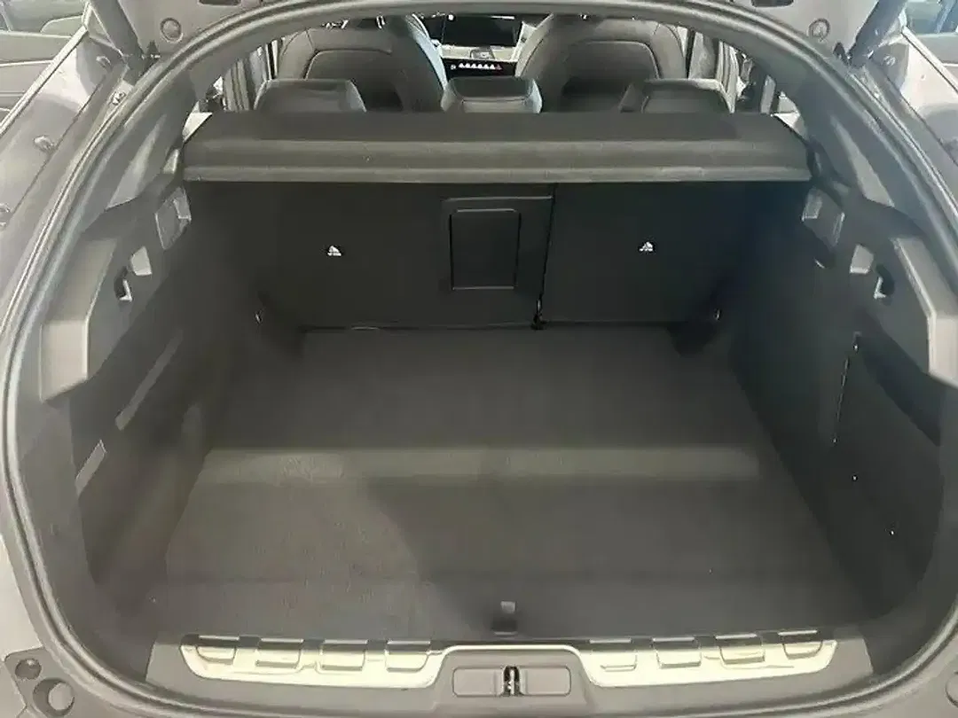 Peugeot 408 - Thumbnail 8