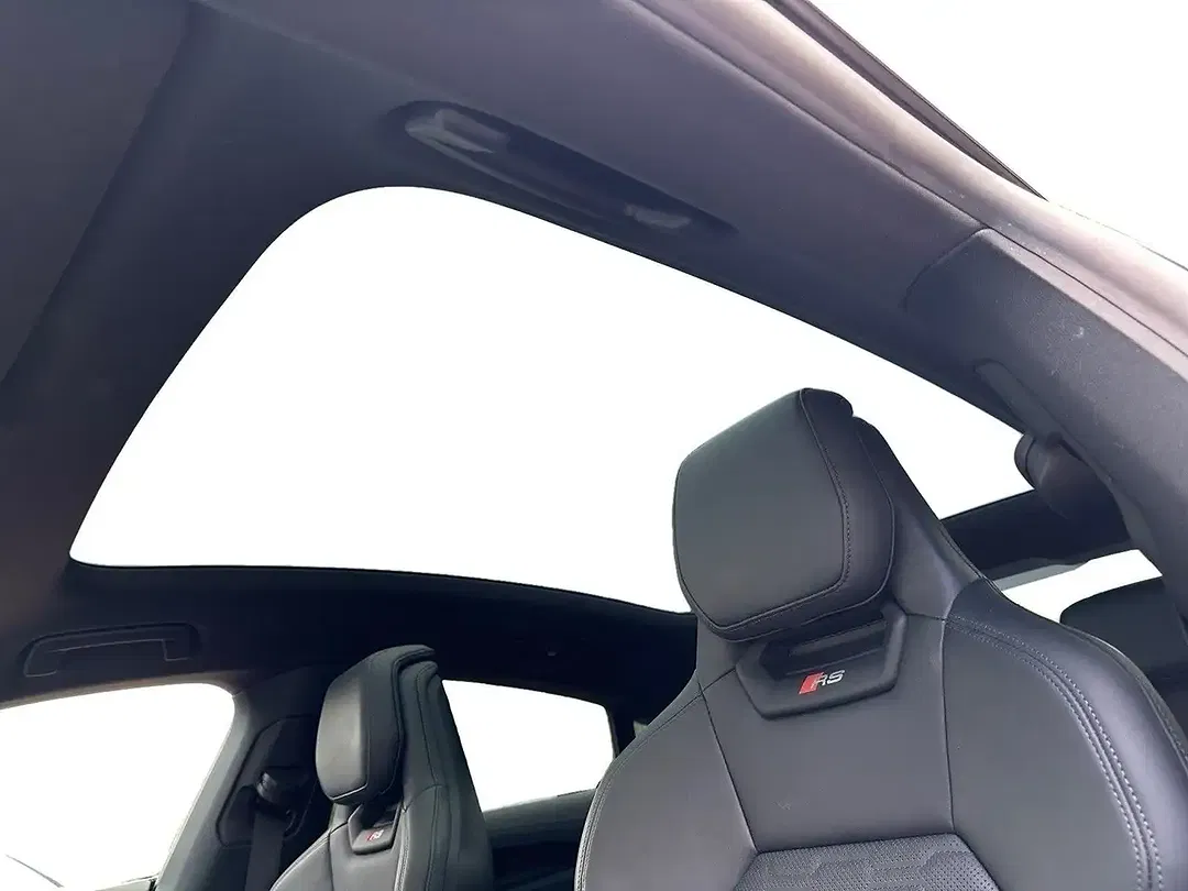 Audi RS e-tron GT - Thumbnail 13
