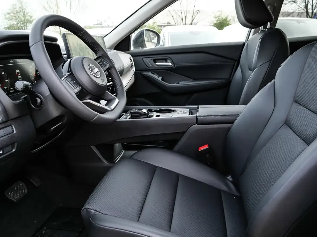 Nissan X-Trail - Thumbnail 6
