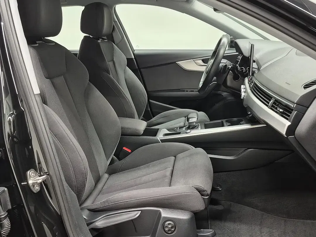 Audi A4 - Thumbnail 10