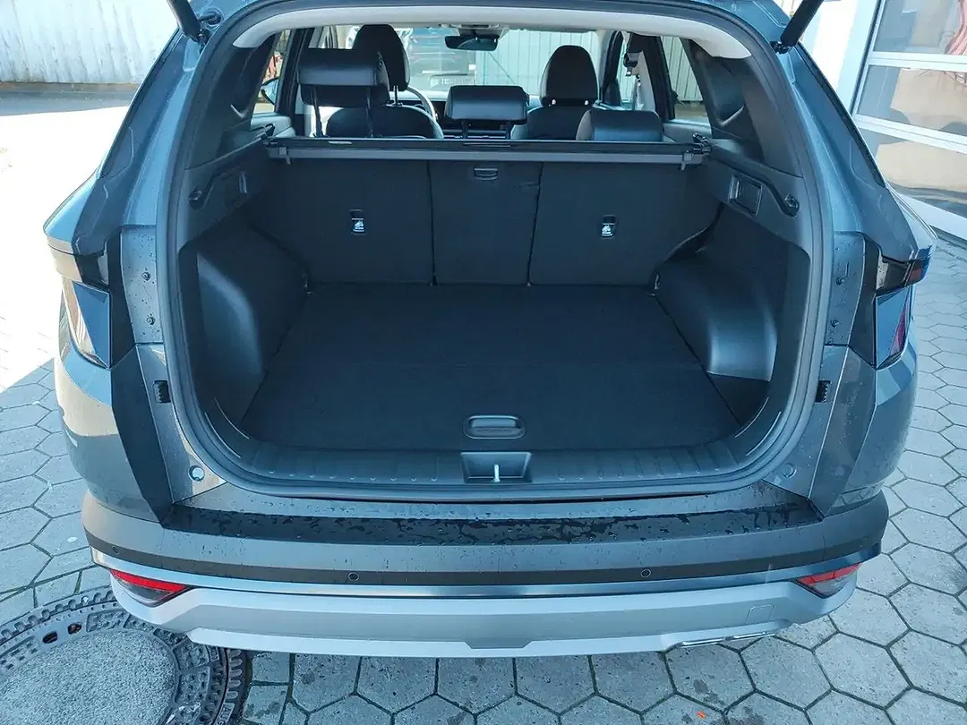 Hyundai TUCSON - Thumbnail 12
