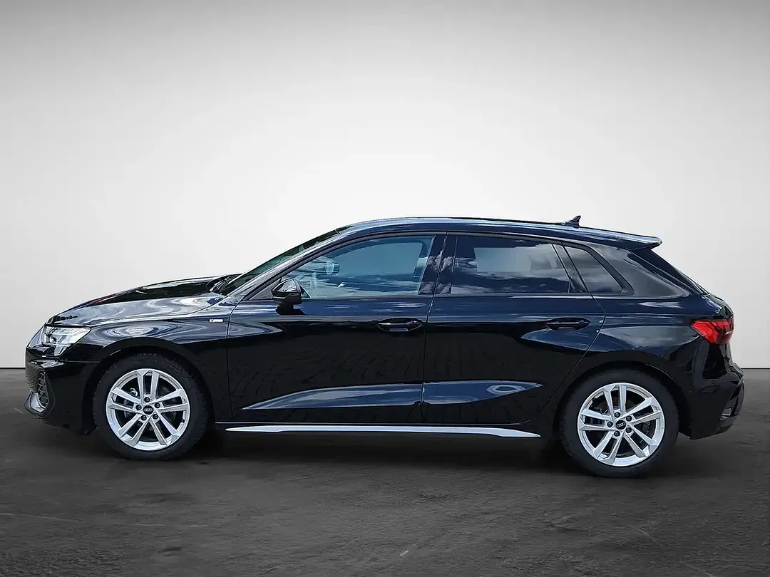 Audi A3 - Thumbnail 2