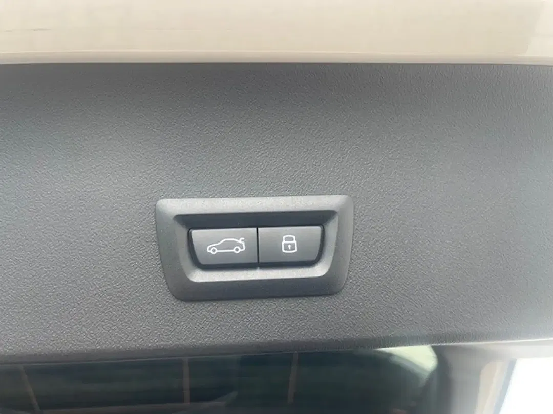 BMW X3 - Thumbnail 13
