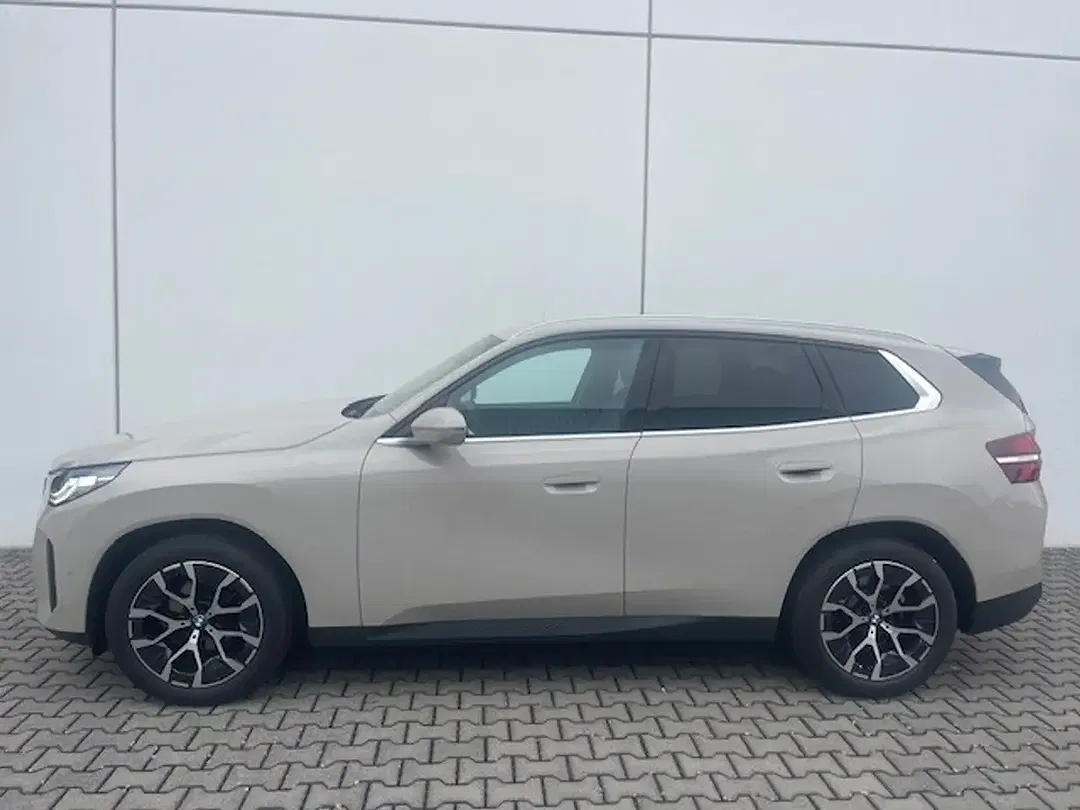 BMW X3 - Thumbnail 3