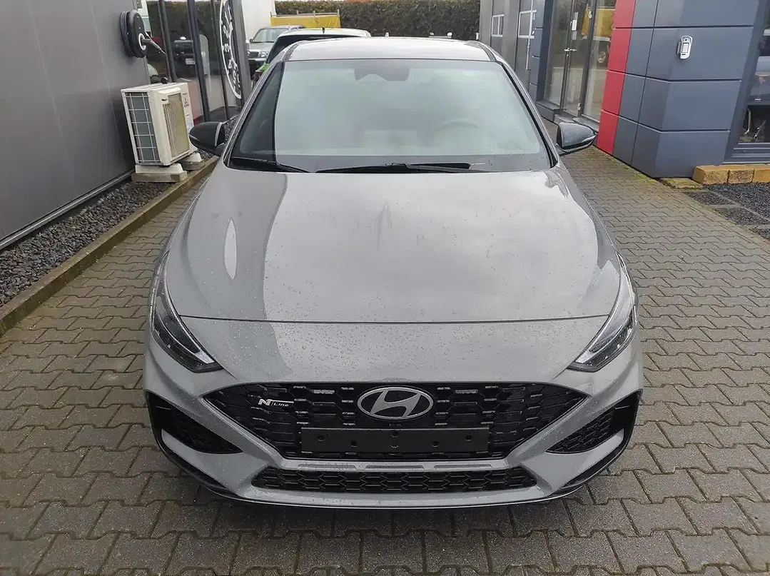 Hyundai i30 - Thumbnail 2